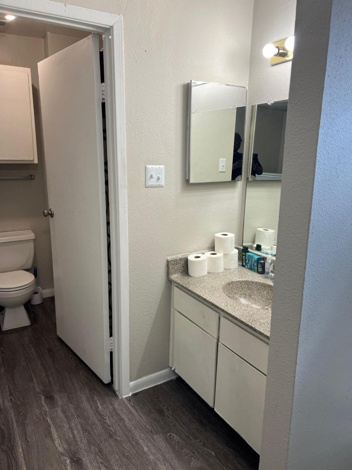 Beautiful 1-Bedroom Townhome With Nice Amenities Houston Ngoại thất bức ảnh