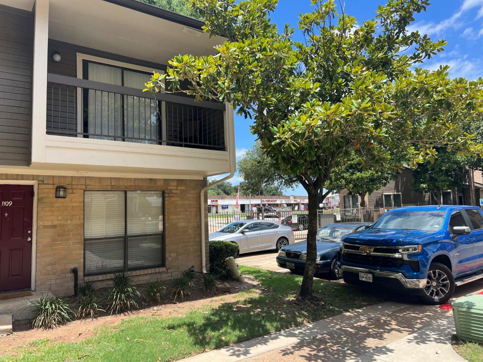 Beautiful 1-Bedroom Townhome With Nice Amenities Houston Ngoại thất bức ảnh